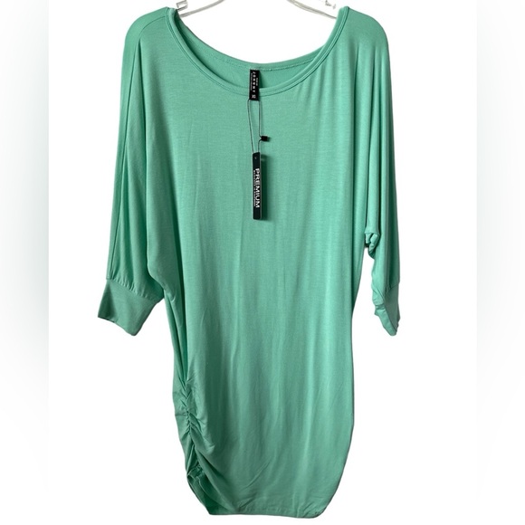JOHNNY Casual Light Mint 3/4th Sleeves XS Loose Fit BNWT - Picture 1 of 6
